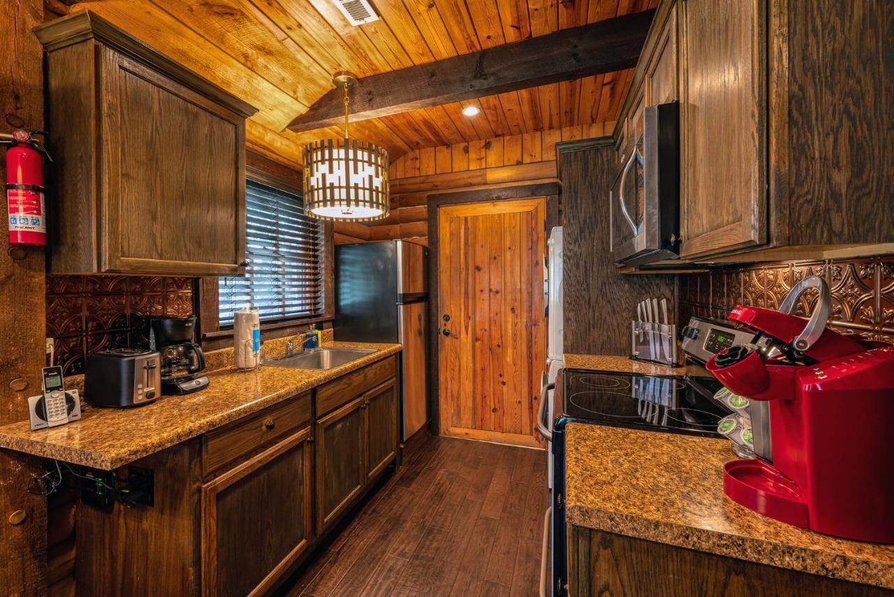 Staynantahala - Smoky Mountain Cabins Aquone エクステリア 写真